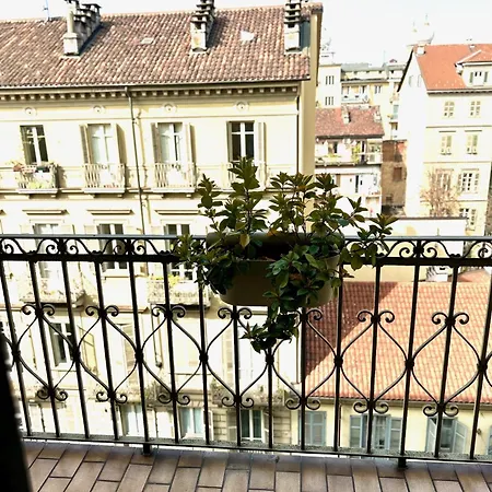 15 Apartament